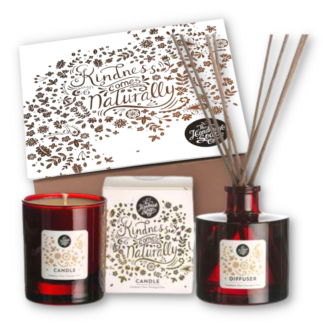 The Handmade Soap Company Winter Kindness Gift Set - Candle & Diffuser 340ML